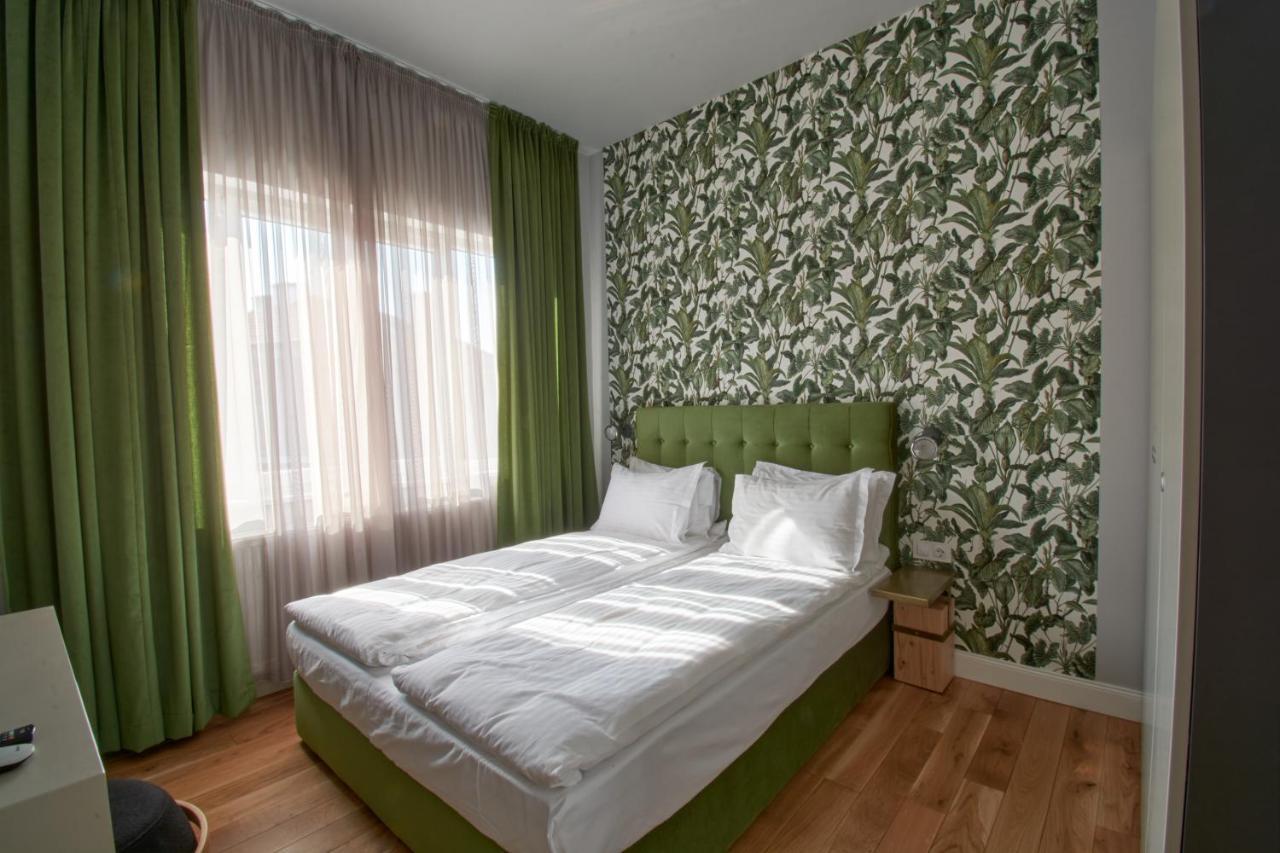 The Embassy Suites Szófia Kültér fotó